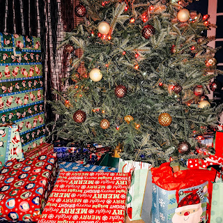 Giving Back Made Easy This Holiday Season With Amazon