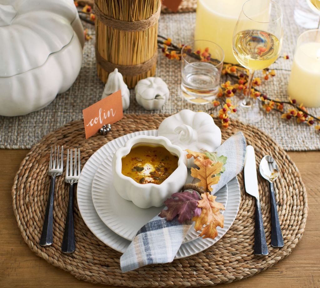 thanksgivng table setting