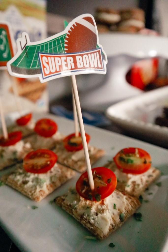super bowl party decorations | super bowl party ideas | super bowl themed products