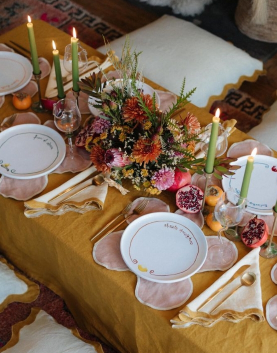 thanksgiving table decor | thanksgiving tablescape | thanksgiving table ideas | thanksgiving table setting ideas | thanksgiving table decor ideas | thanksgiving table settings