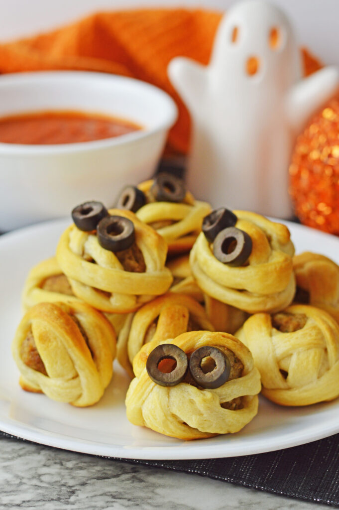 Halloween dinner recipes
Spooky dinner ideas
Halloween meal ideas
Creepy food for Halloween
Fun Halloween dinners for kids
Halloween party food ideas
Festive Halloween dinners
Easy Halloween dinner recipes
Halloween food ideas for a crowd
Halloween-themed meals
Quick Halloween dinner ideas
Kid-friendly Halloween meals
Halloween main course ideas
Halloween food for families
Ghoulishly good recipes
Halloween comfort food
Scary good dinner recipes
Creepy but delicious Halloween food
Halloween night dinner ideas
Festive fall recipes for Halloween