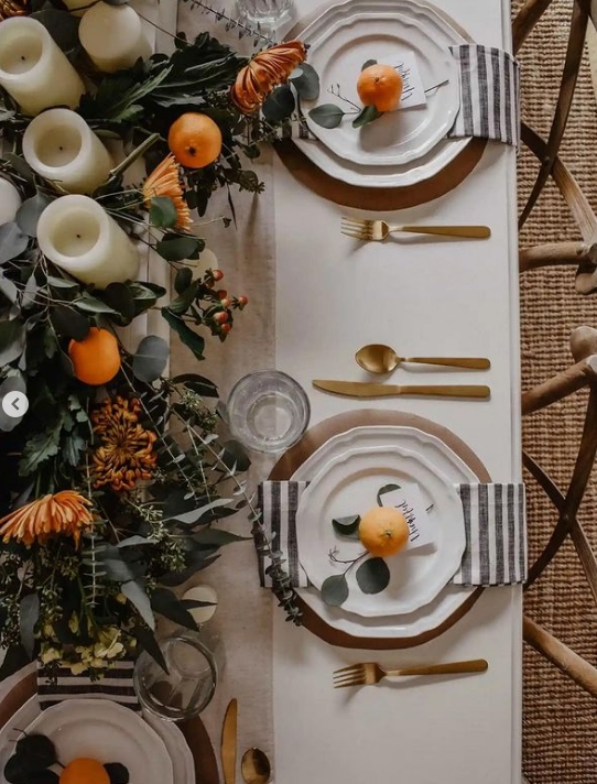 thanksgiving table decor | thanksgiving tablescape | thanksgiving table ideas | thanksgiving table setting ideas | thanksgiving table decor ideas | thanksgiving table settings