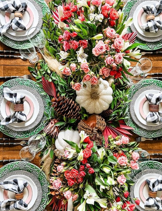 thanksgiving table decor | thanksgiving tablescape | thanksgiving table ideas | thanksgiving table setting ideas | thanksgiving table decor ideas | thanksgiving table settings