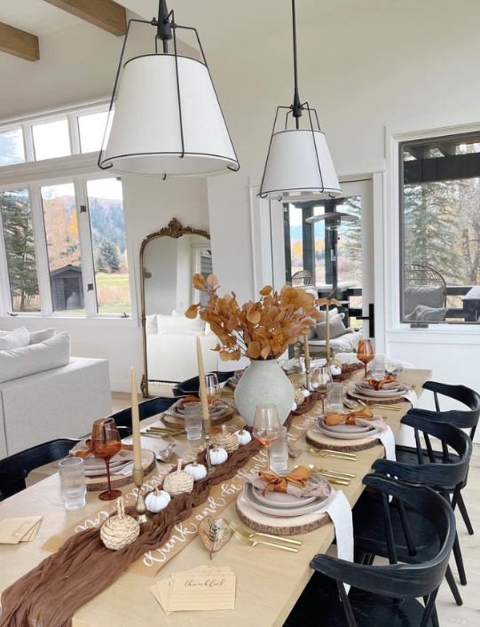 thanksgiving table decor | thanksgiving tablescape | thanksgiving table ideas | thanksgiving table setting ideas | thanksgiving table decor ideas | thanksgiving table settings