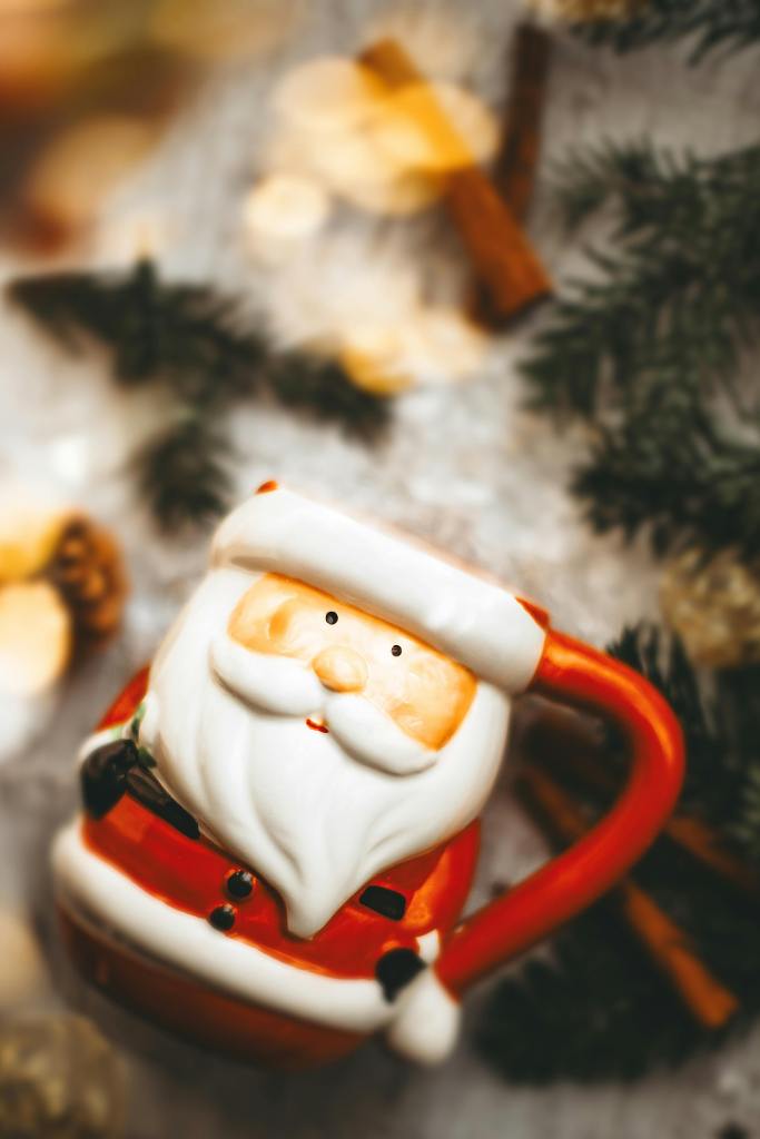 Christmas iPhone wallpaper
Festive phone background
Holiday-themed wallpaper for iPhone
Christmas lock screen background
Winter wallpaper for mobile devices
Free Christmas wallpaper for iPhone
Minimalist holiday wallpaper
Cute Christmas phone wallpaper
Elegant Christmas background for iPhone
Cozy holiday wallpaper for mobile