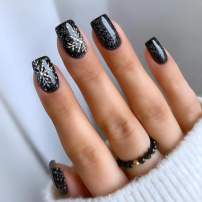Christmas nail designs
Holiday nails ideas
Winter nails
Festive nail art
Christmas-themed nails
Glitter Christmas nails
Red and green nail designs
Cute holiday nails
Elegant winter manicure
Best Christmas nail art for 2024
Easy DIY holiday nail ideas
Trending Christmas nails for women
Cute winter nail designs for short nails
Christmas nail inspiration for festive looks