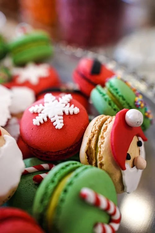 Christmas iPhone wallpaper
Festive phone background
Holiday-themed wallpaper for iPhone
Christmas lock screen background
Winter wallpaper for mobile devices
Free Christmas wallpaper for iPhone
Minimalist holiday wallpaper
Cute Christmas phone wallpaper
Elegant Christmas background for iPhone
Cozy holiday wallpaper for mobile