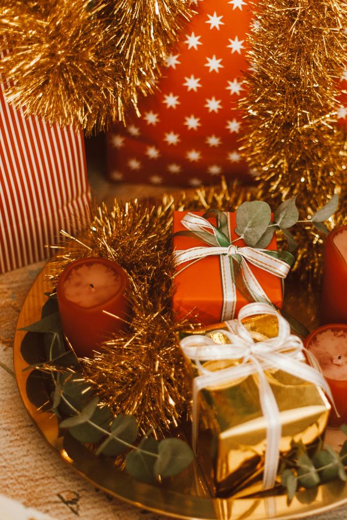 Christmas iPhone wallpaper
Festive phone background
Holiday-themed wallpaper for iPhone
Christmas lock screen background
Winter wallpaper for mobile devices
Free Christmas wallpaper for iPhone
Minimalist holiday wallpaper
Cute Christmas phone wallpaper
Elegant Christmas background for iPhone
Cozy holiday wallpaper for mobile