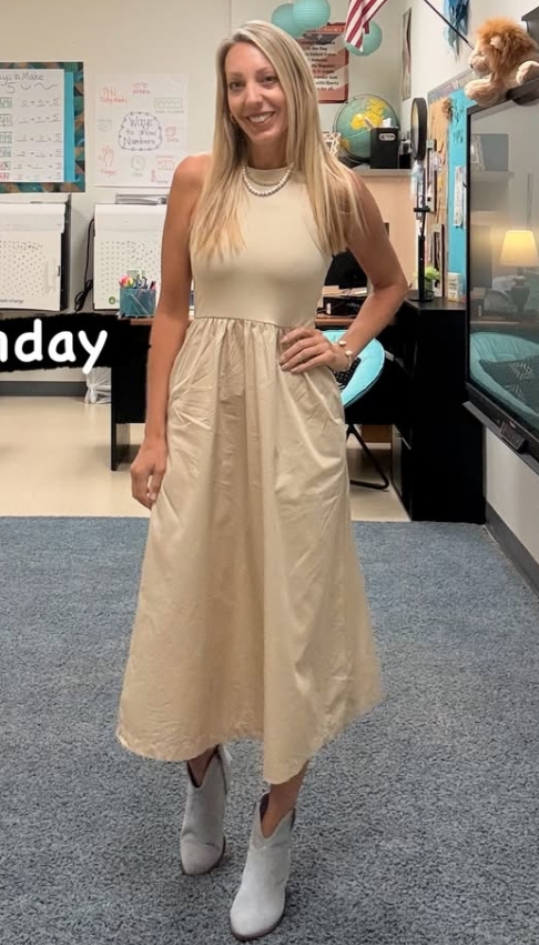 teacher outfit with neutral midi dress and booties