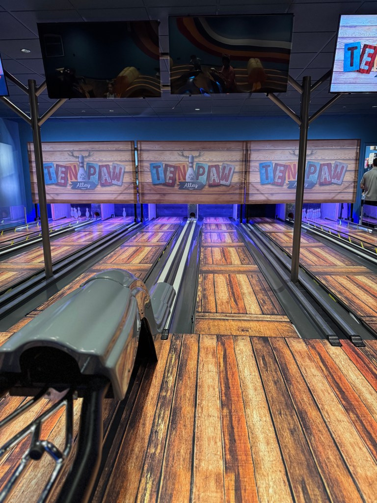 Ten Paw Alley mini bowling lanes at Great Wolf Lodge Grapevine, one of the family activities available at the resort.