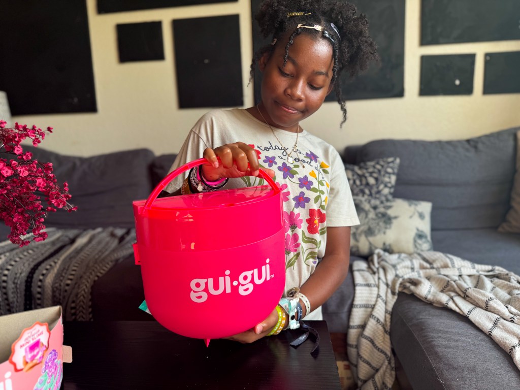 Gui Gui Mega Slime Haul carrying case with built-in handle for storing and transporting the slime kit and accessories.