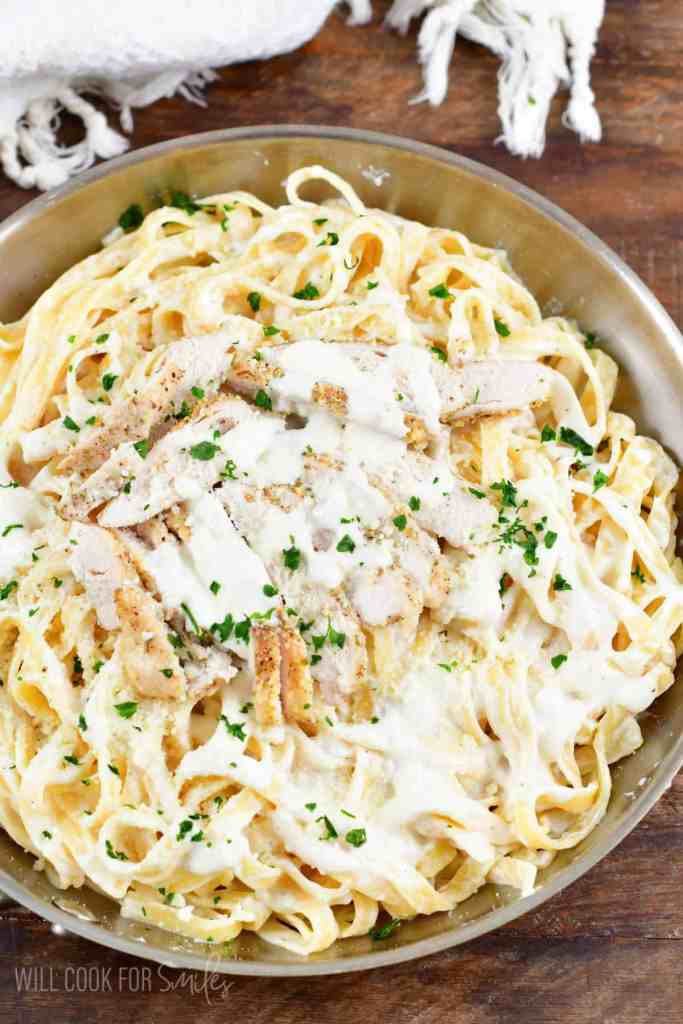 Creamy chicken Alfredo pasta with tender chicken and homemade Alfredo sauce for an easy dinner