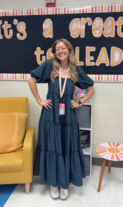 spring teacher outfit with midi dress and sneakers