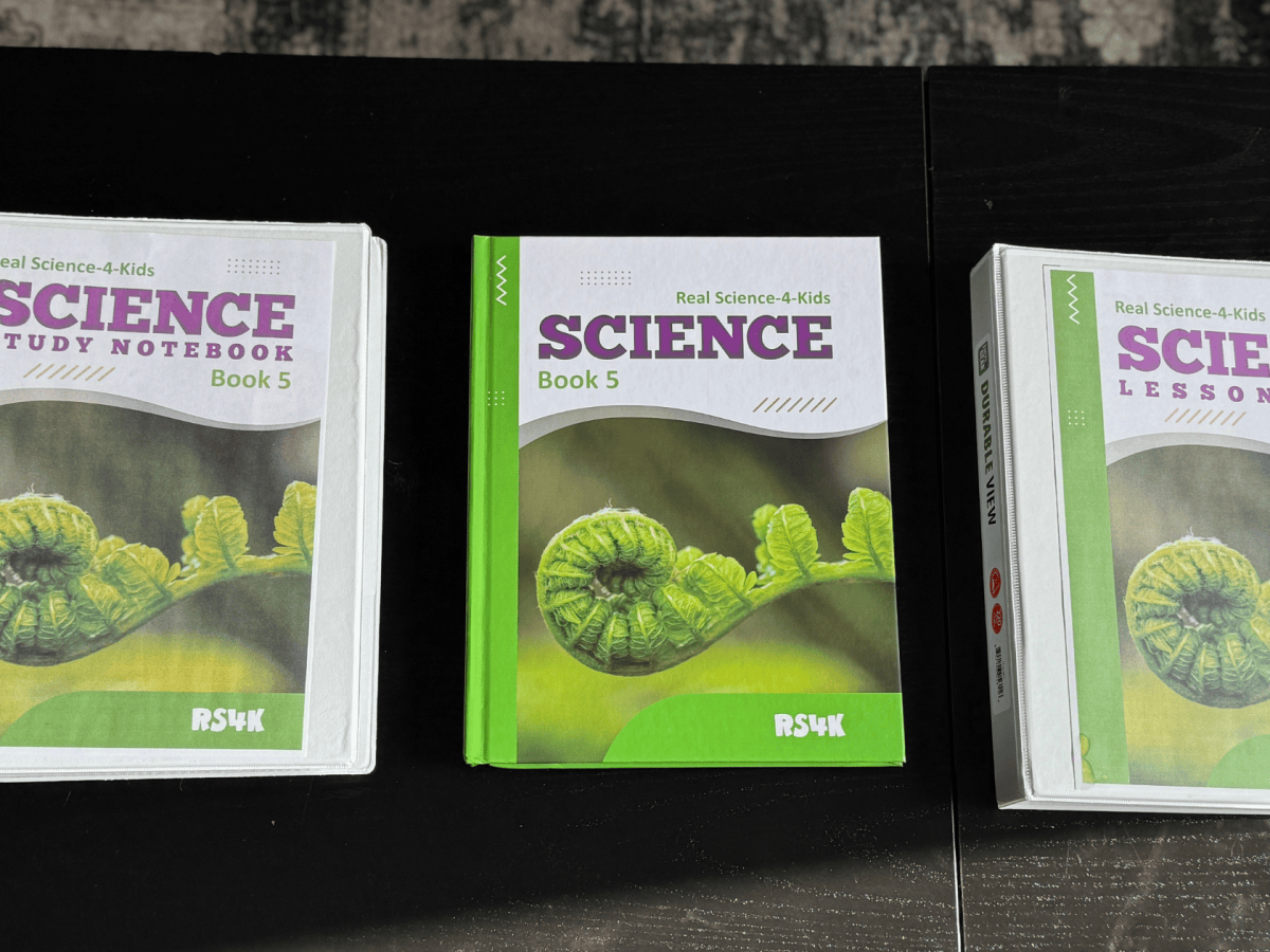Why We’re Loving Real Science-4-Kids Book 5 in Our&nbsp;Homeschool