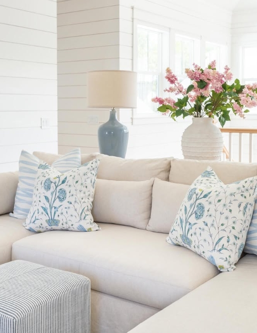 spring home decor | spring decorating ideas | seasonal home decor | spring decor inspiration | light and airy home decor | spring centerpiece ideas | Easter home decor | farmhouse spring decor | rustic spring decor | vintage spring decor | cozy spring living room | spring entryway decor | spring floral arrangement | pastel home accents | cottagecore spring style | spring tablescape ideas | spring vignette styling | fresh flower home display | DIY spring decor | budget-friendly spring decorating